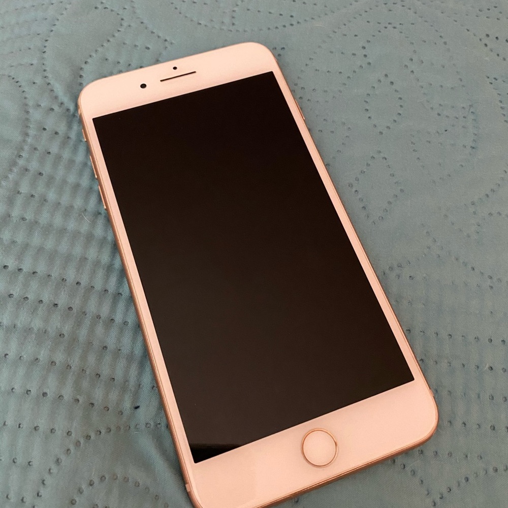 2 mint condition 8plus 256g IPhones